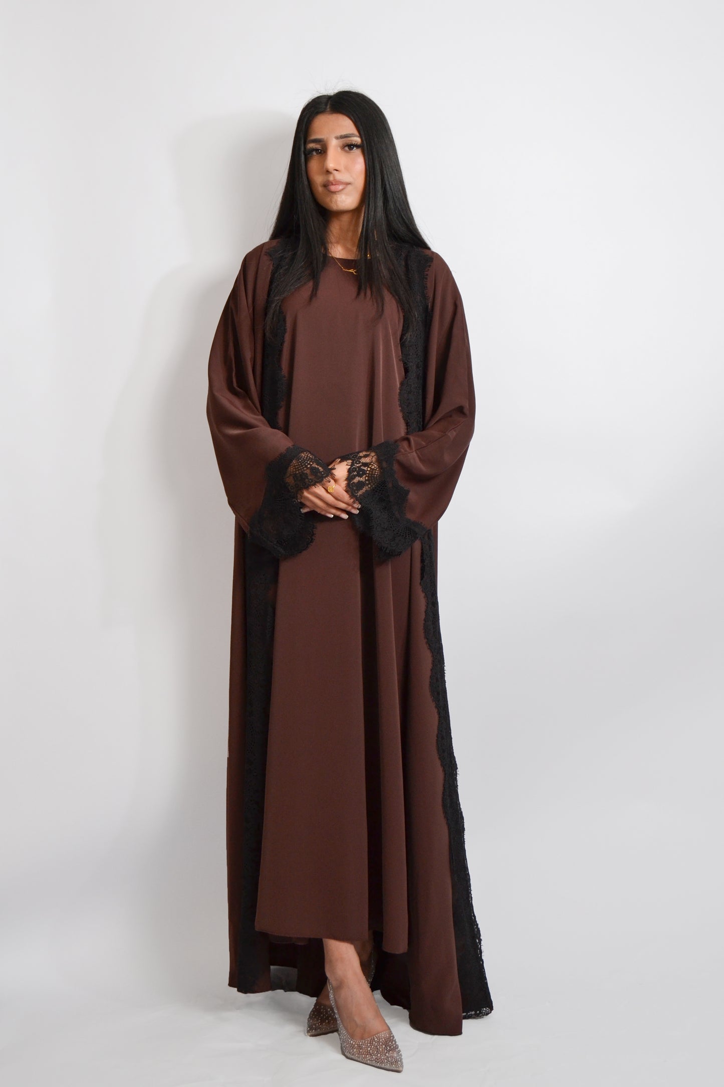 Layla Abaya – Elegant Modest Wear for Everyday & Occasion Styling