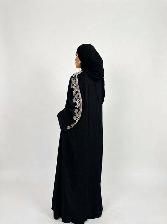 Aqsa Abaya – Graceful Modest Wear with a Modern Elegant Look