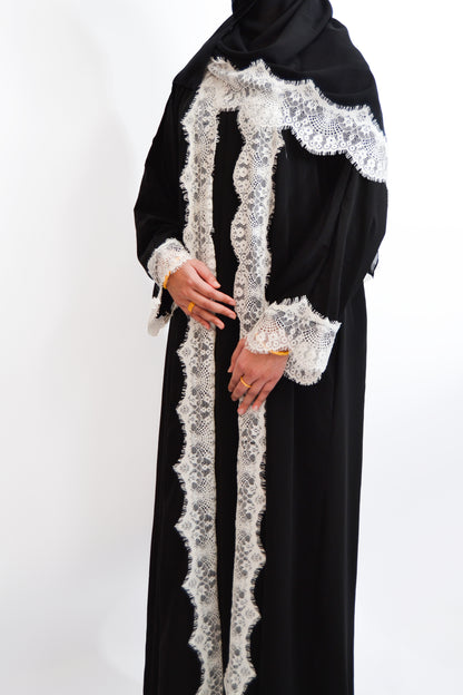 Layla Abaya – Elegant Modest Wear for Everyday & Occasion Styling